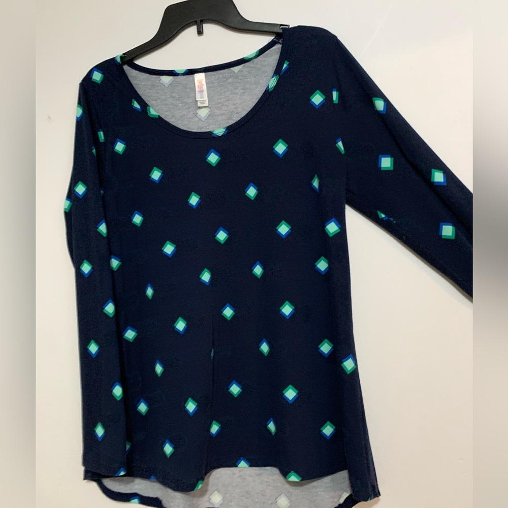 LulaRoe Lynnae top